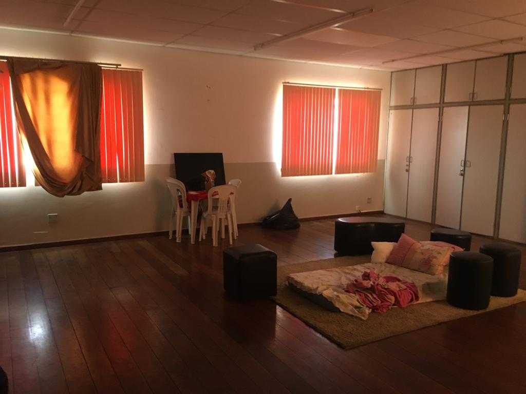 Loja-Salão à venda com 4 quartos, 266m² - Foto 1