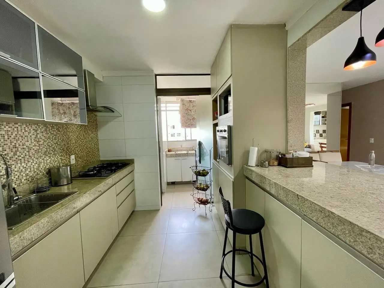 Apartamento à venda com 4 quartos, 127m² - Foto 6