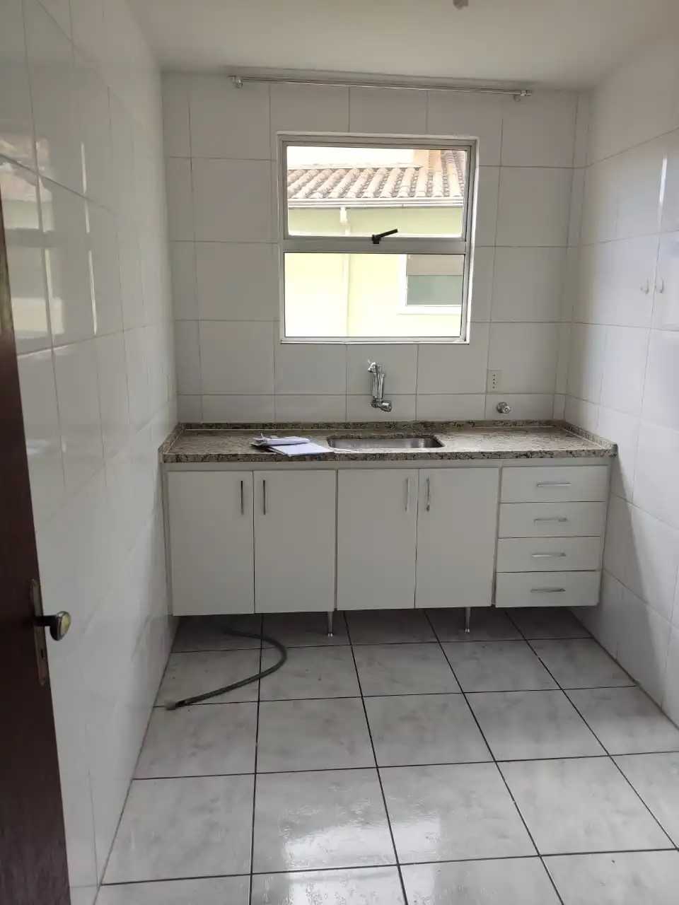 Apartamento à venda com 2 quartos, 60m² - Foto 5