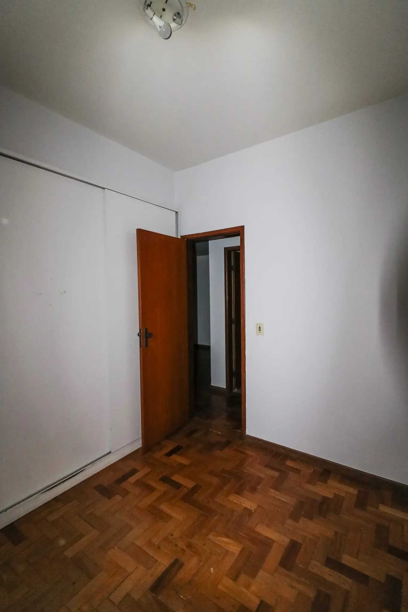 Apartamento à venda com 3 quartos, 70m² - Foto 12