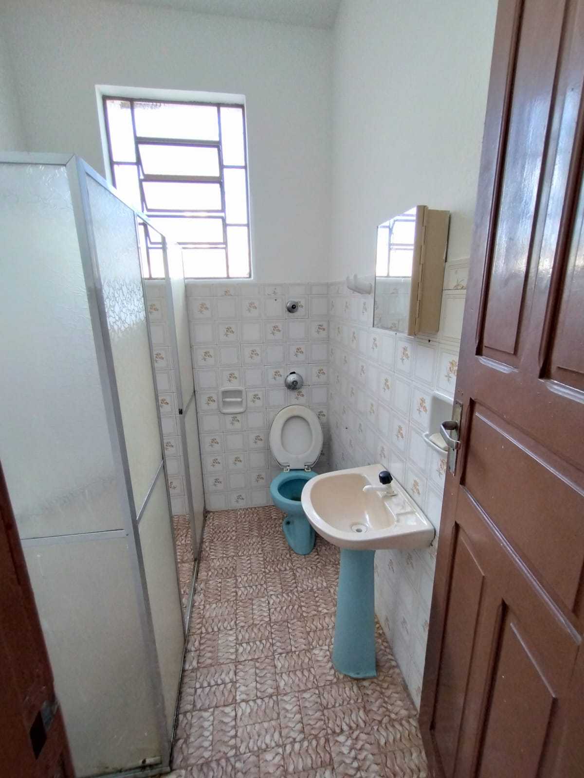 Casa para alugar com 3 quartos, 95m² - Foto 18