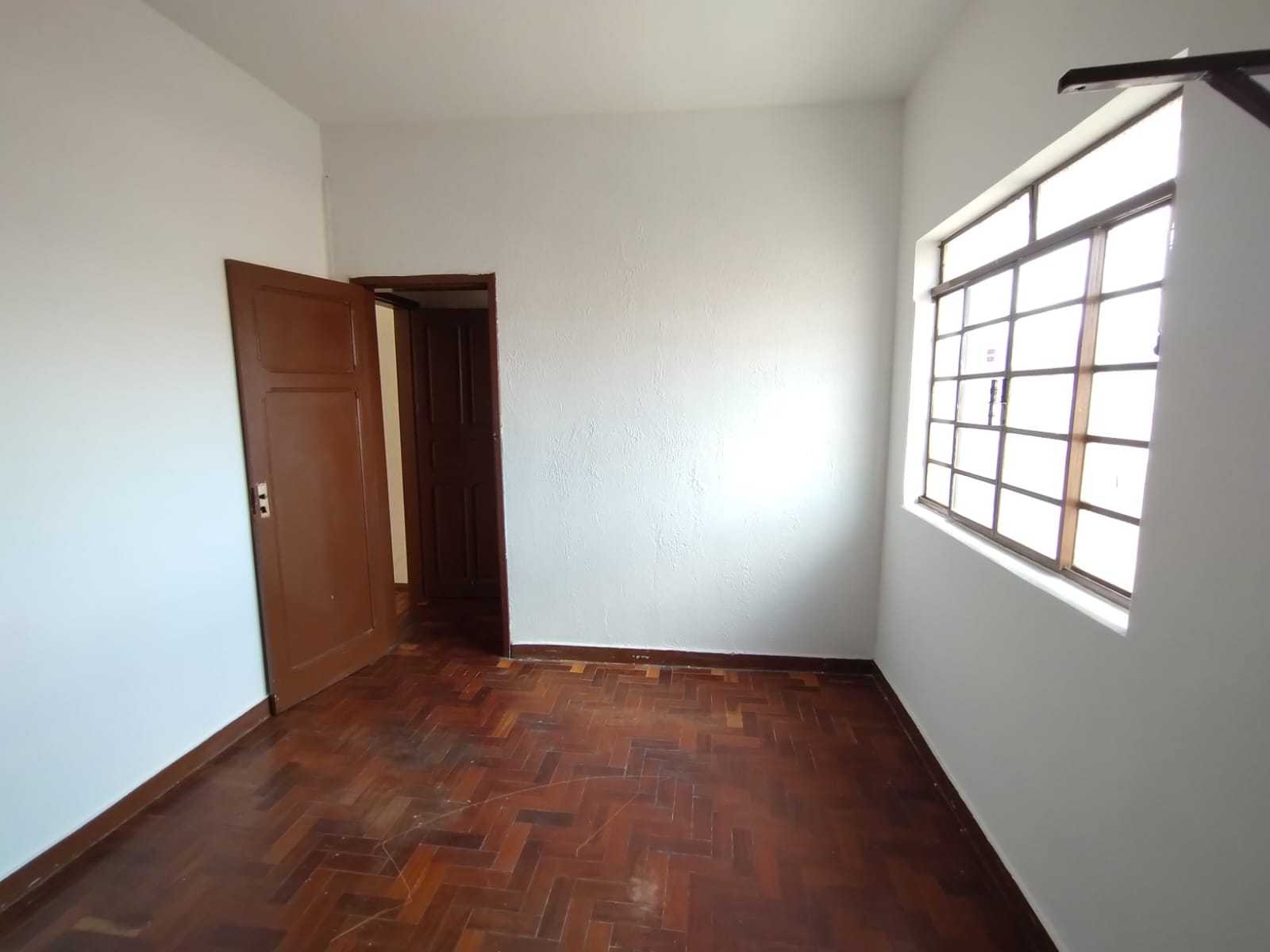 Casa para alugar com 3 quartos, 95m² - Foto 10