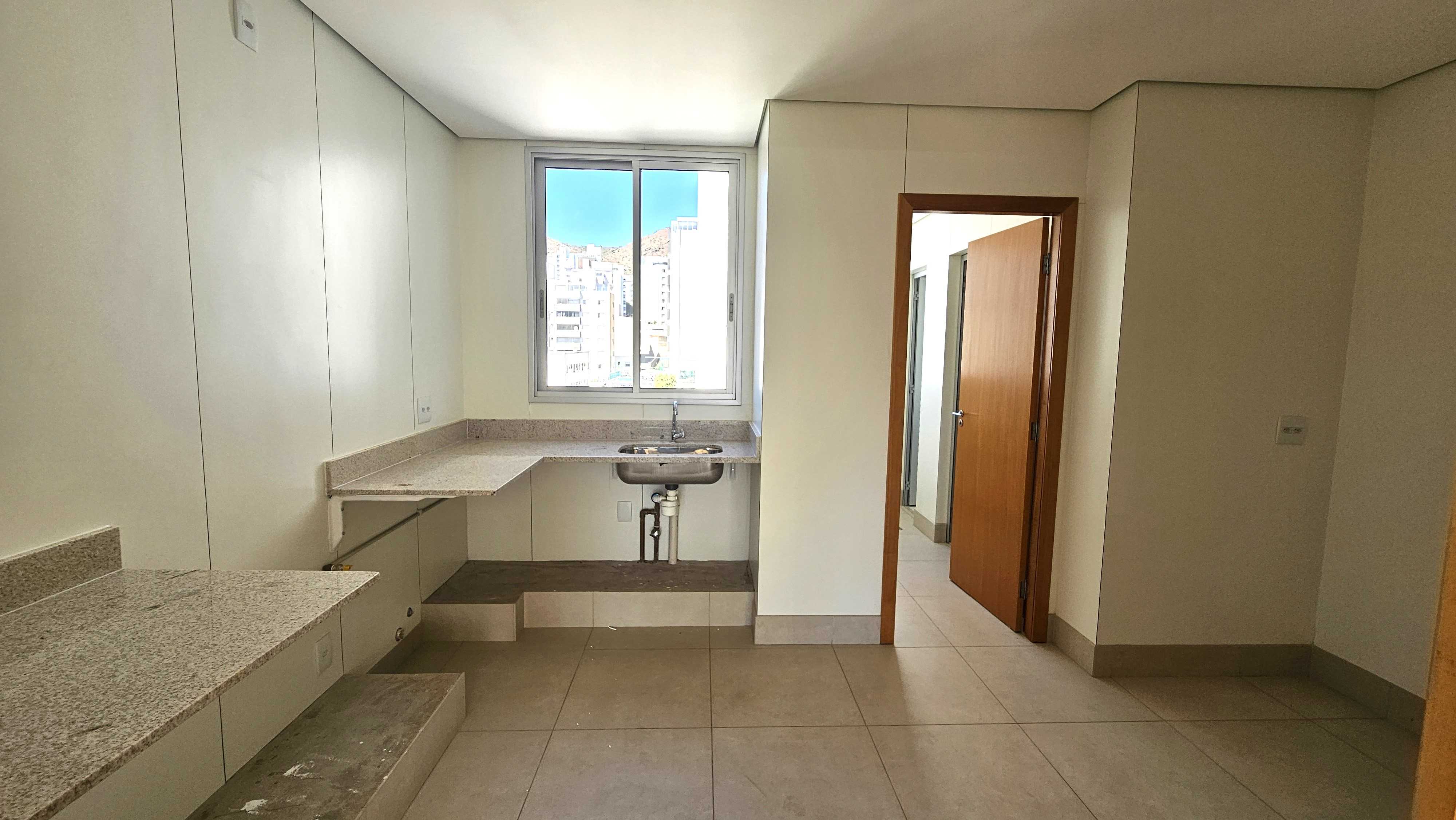 Cobertura à venda com 4 quartos, 256m² - Foto 13