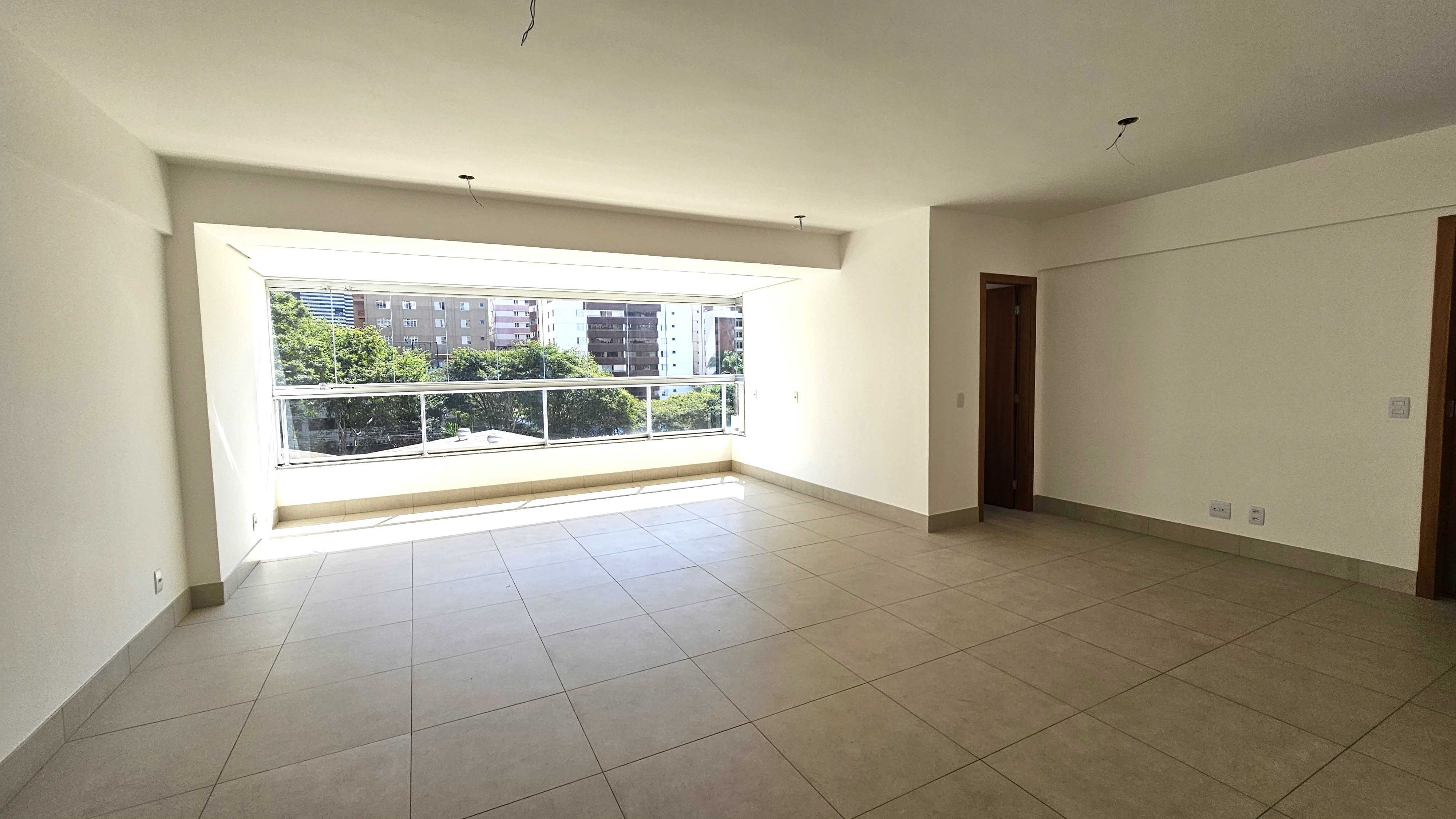 Apartamento à venda com 4 quartos, 128m² - Foto 1