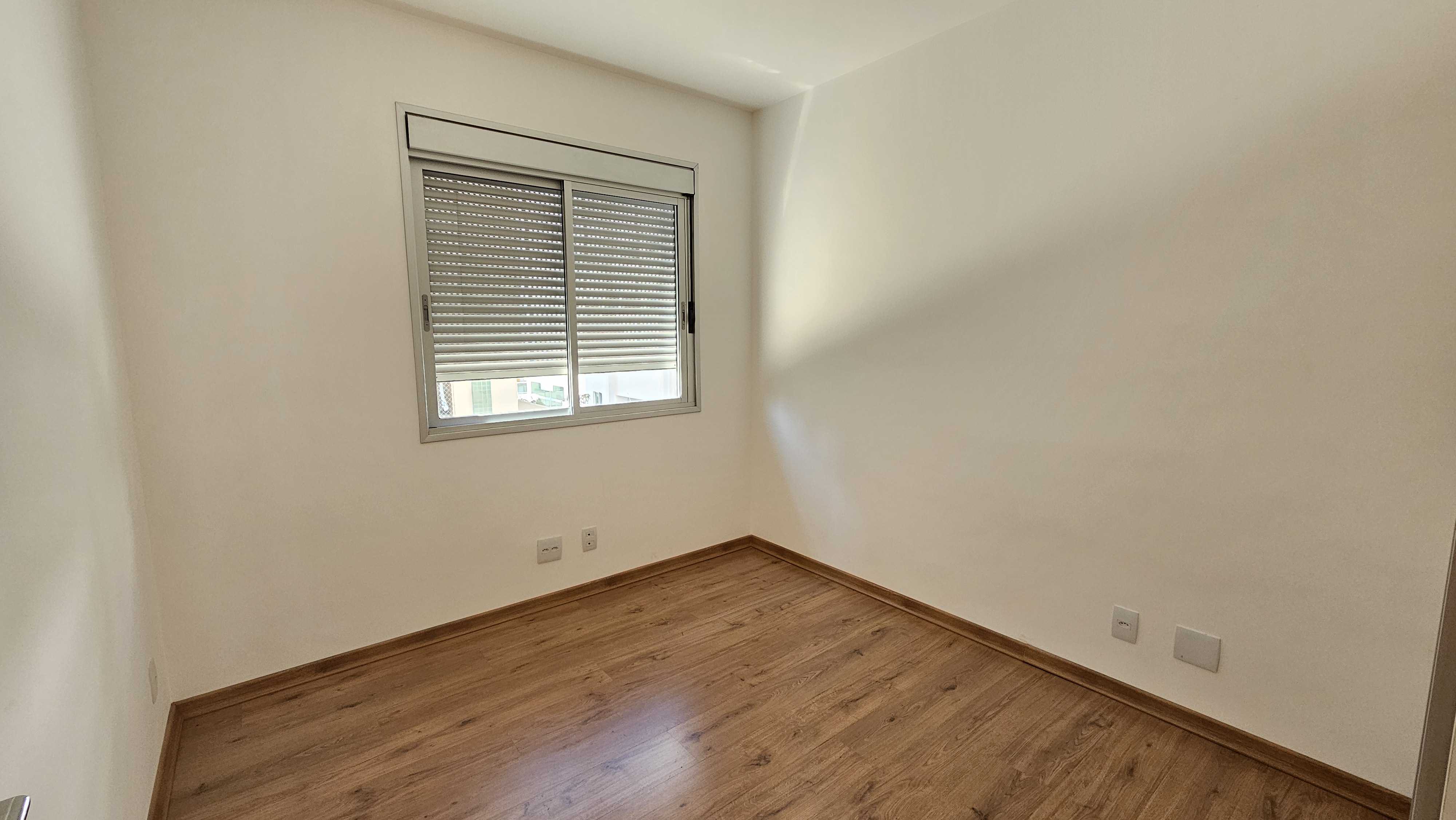 Apartamento à venda com 4 quartos, 128m² - Foto 7