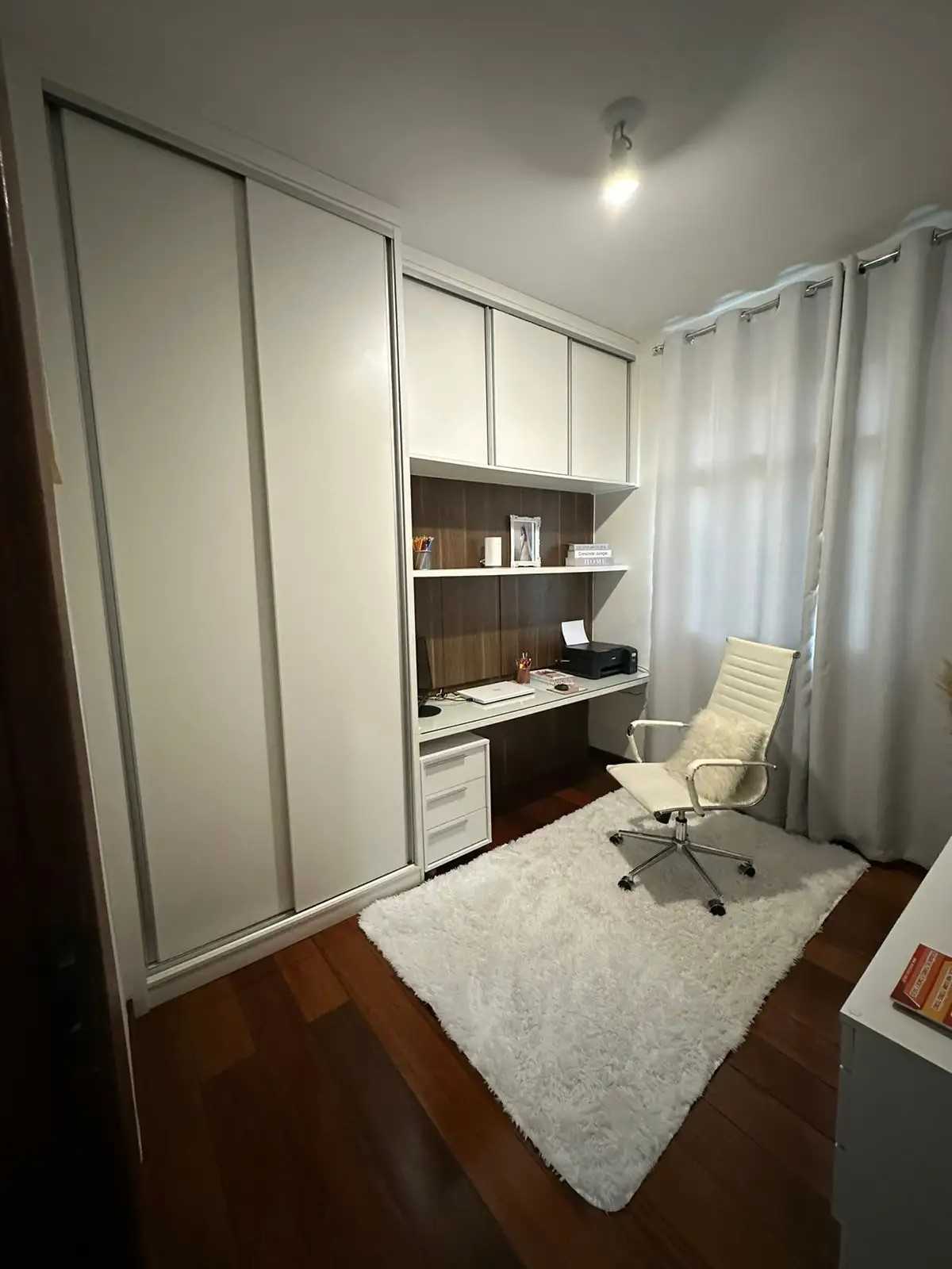 Apartamento à venda com 3 quartos, 130m² - Foto 13