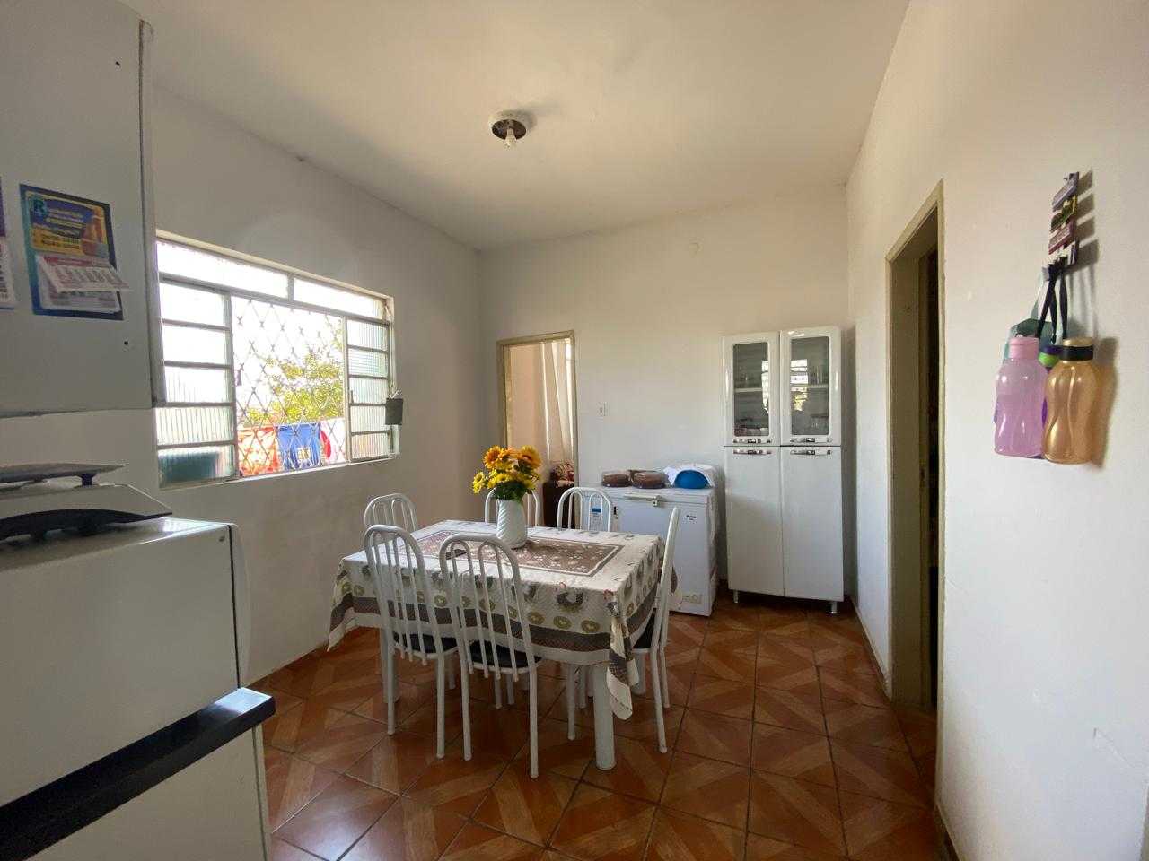 Casa à venda com 3 quartos, 131m² - Foto 10