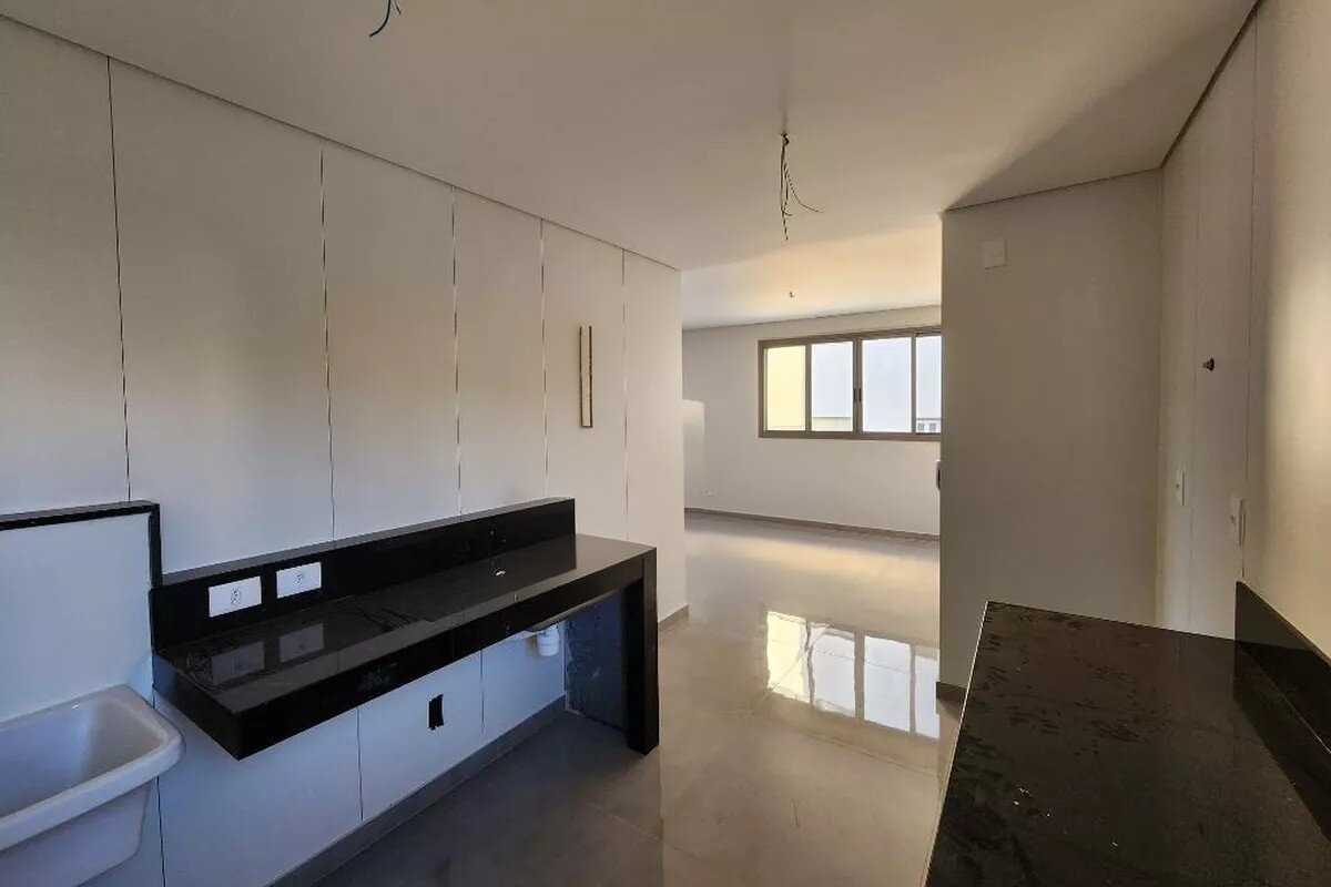 Apartamento à venda com 2 quartos, 60m² - Foto 14