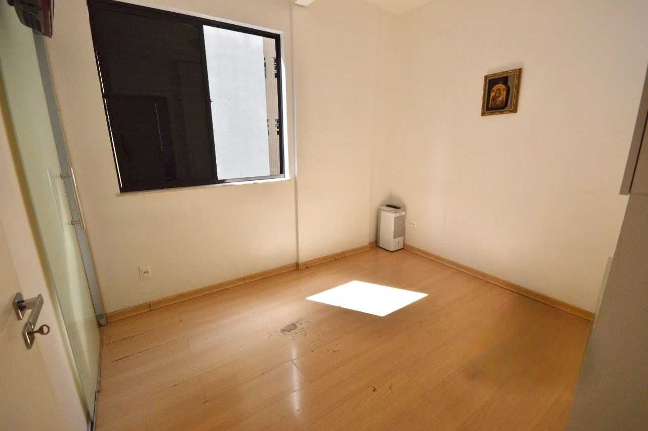 Apartamento à venda com 4 quartos, 189m² - Foto 11