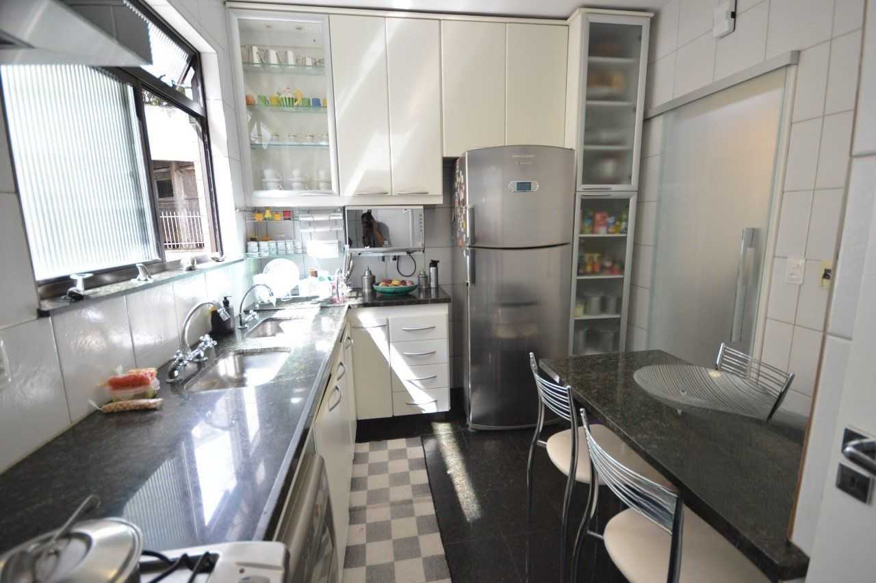 Apartamento à venda com 4 quartos, 189m² - Foto 15