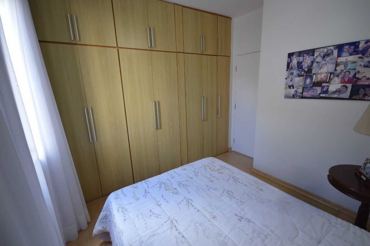 Apartamento à venda com 4 quartos, 189m² - Foto 9