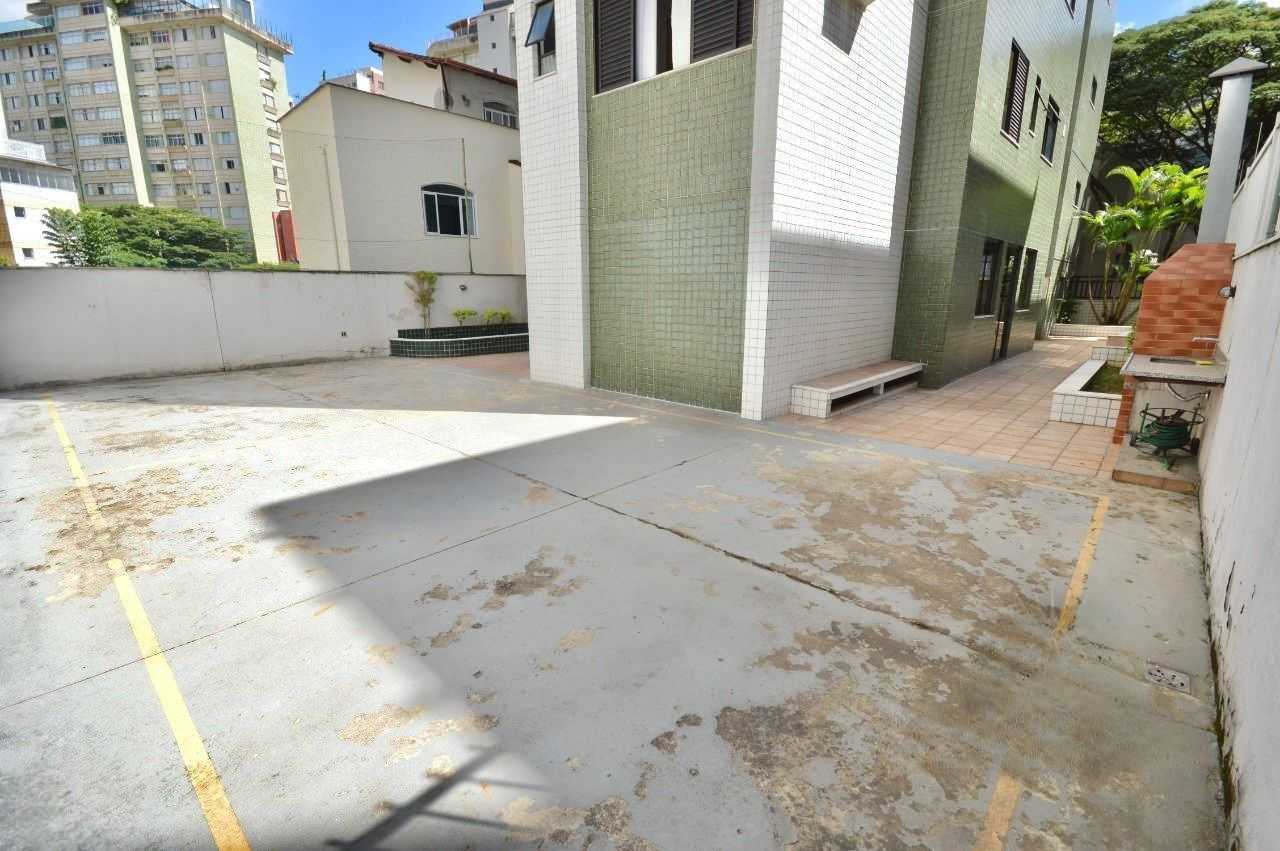 Apartamento à venda com 4 quartos, 189m² - Foto 23