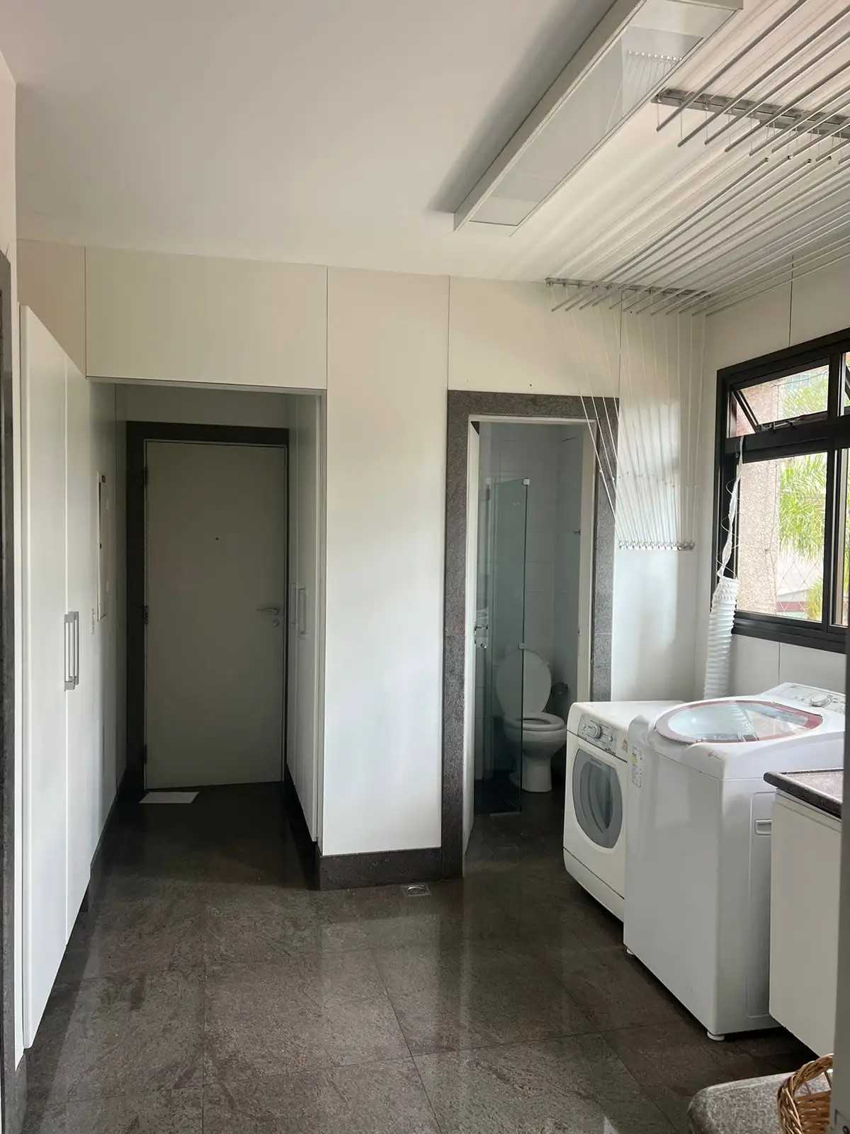 Apartamento à venda com 4 quartos, 275m² - Foto 12