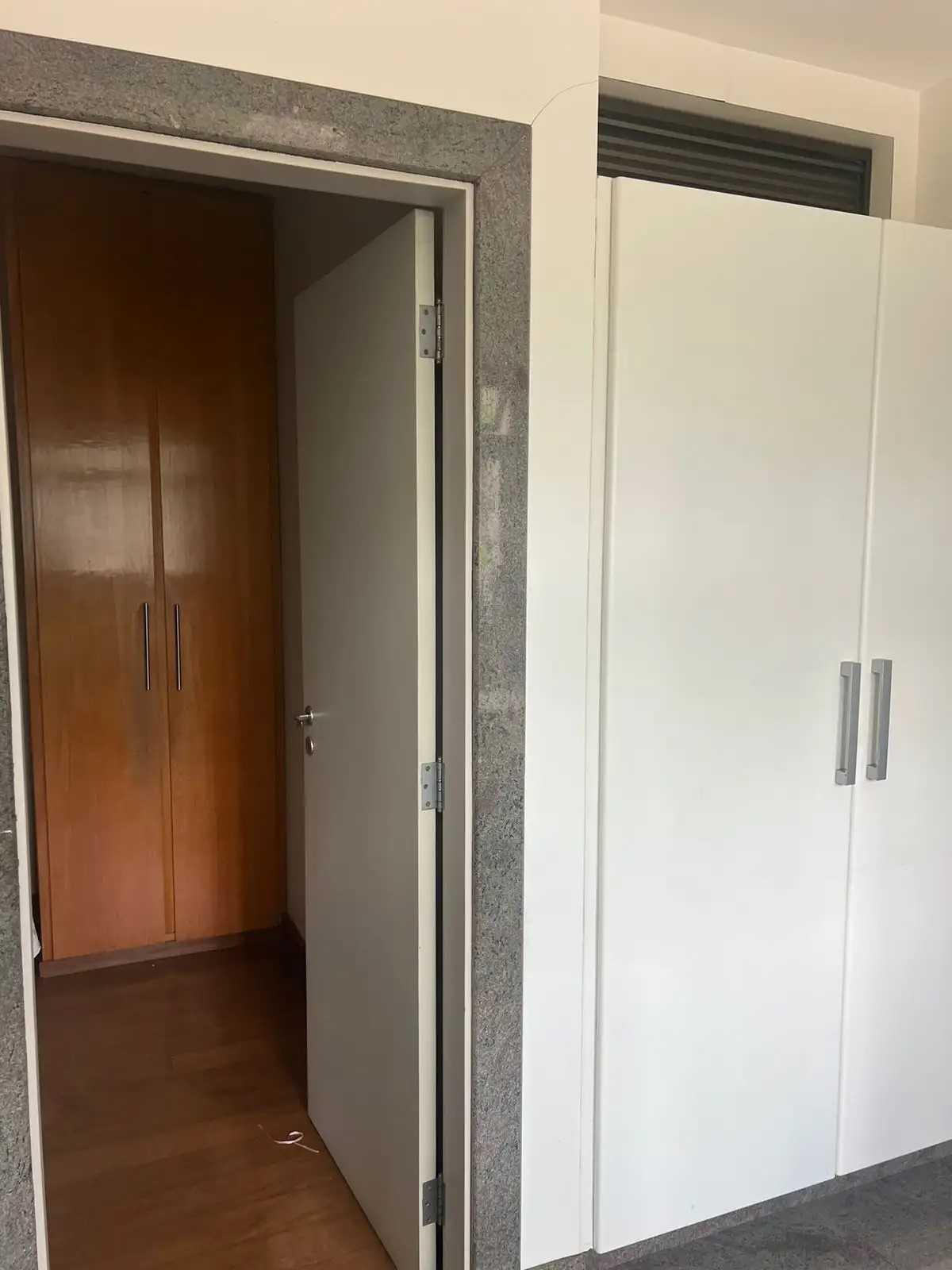 Apartamento à venda com 4 quartos, 275m² - Foto 18