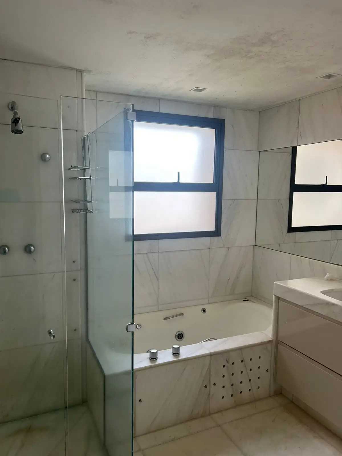 Apartamento à venda com 4 quartos, 275m² - Foto 13