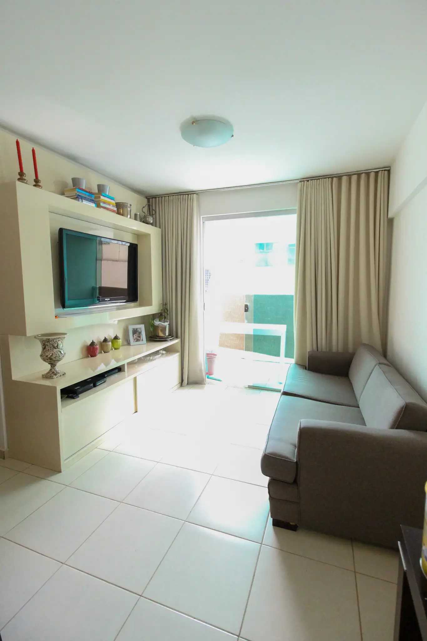 Apartamento à venda com 3 quartos, 87m² - Foto 3