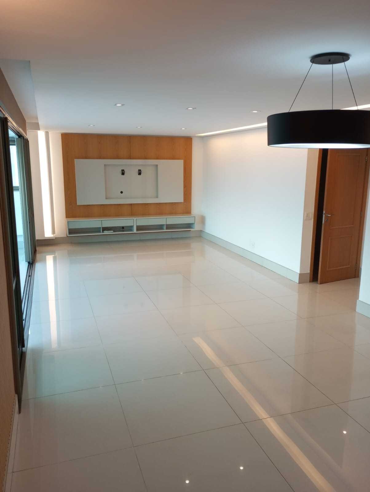 Apartamento à venda com 4 quartos, 220m² - Foto 6