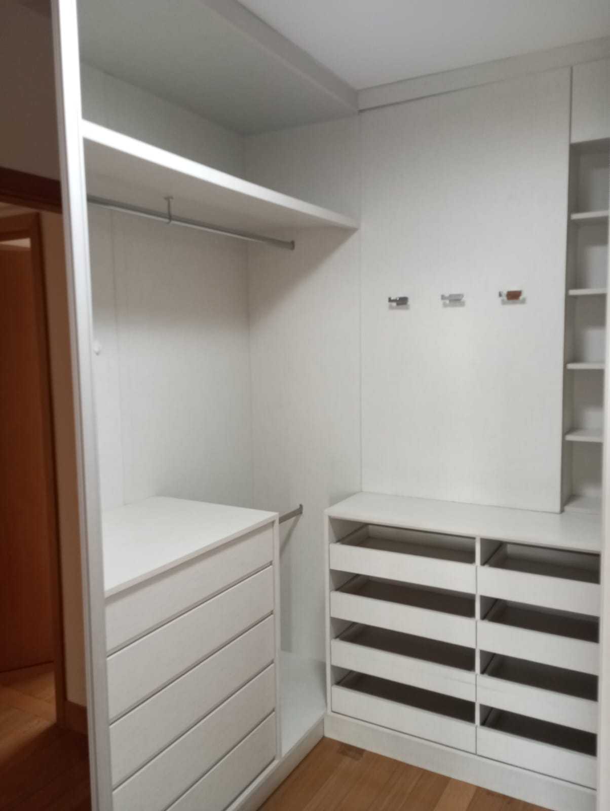 Apartamento à venda com 4 quartos, 220m² - Foto 23