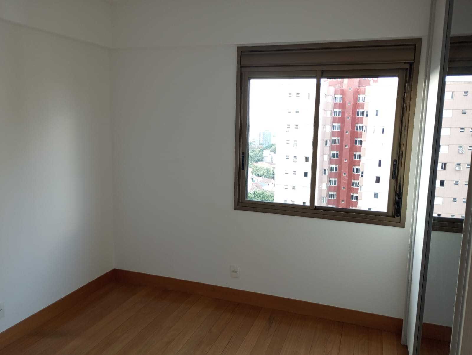 Apartamento à venda com 4 quartos, 220m² - Foto 20