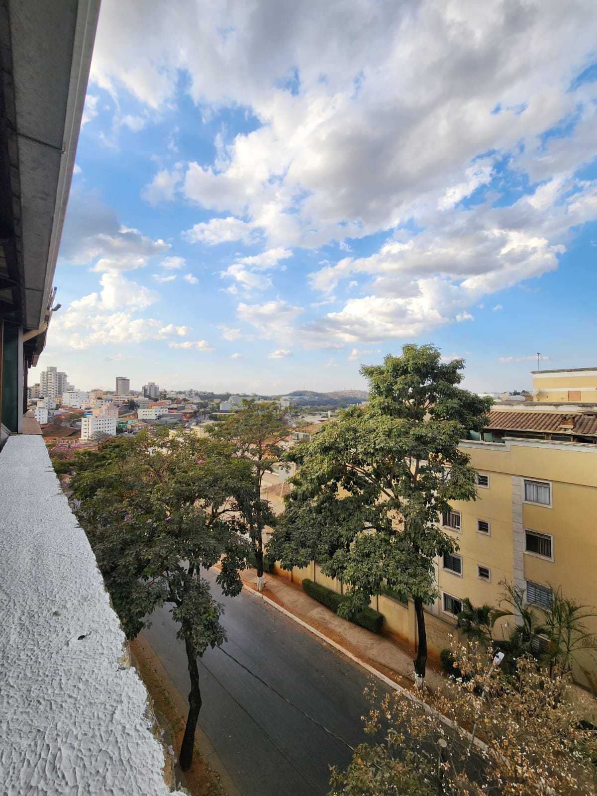 Apartamento à venda com 2 quartos, 90m² - Foto 14