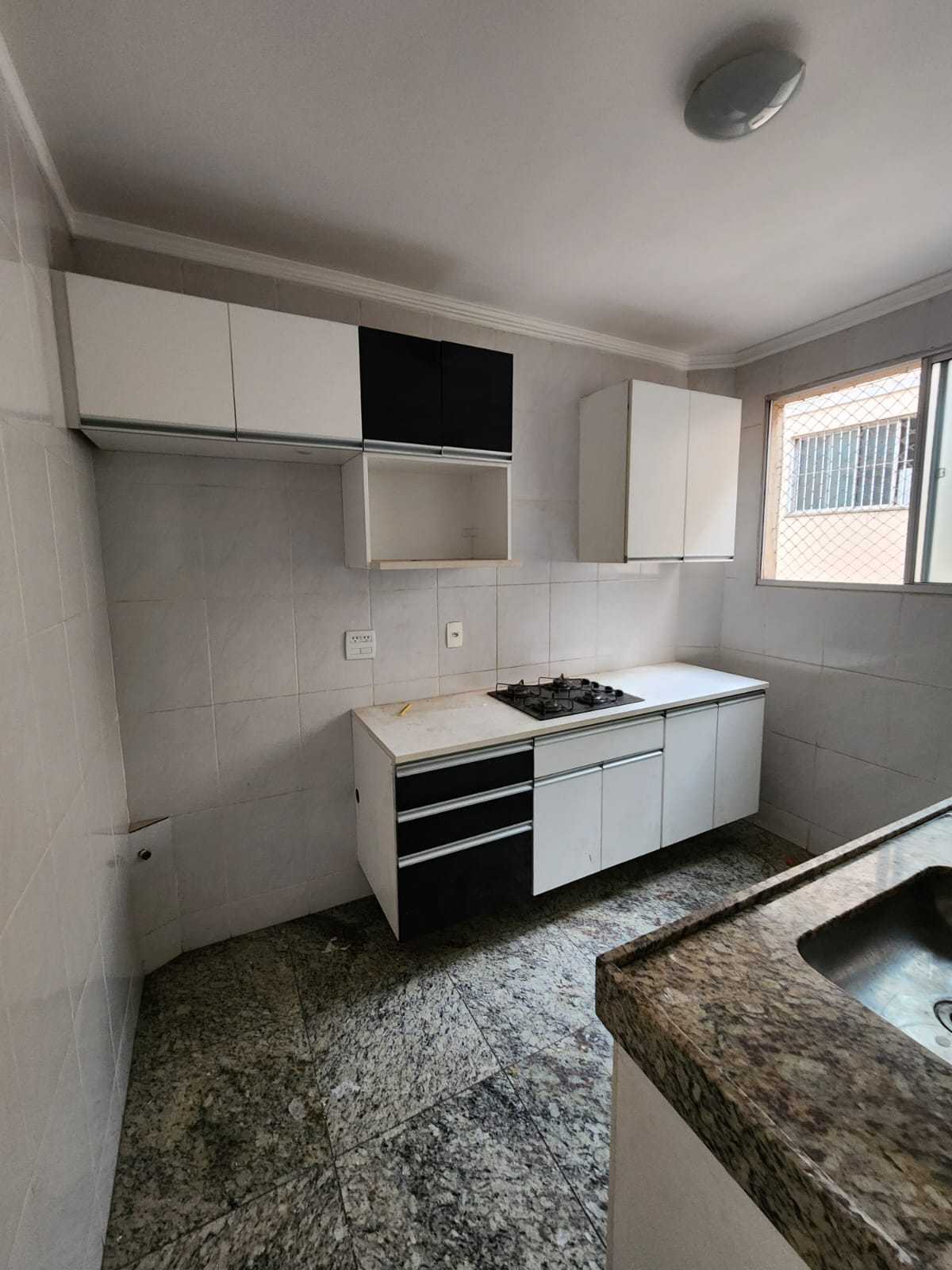 Apartamento à venda com 2 quartos, 90m² - Foto 2