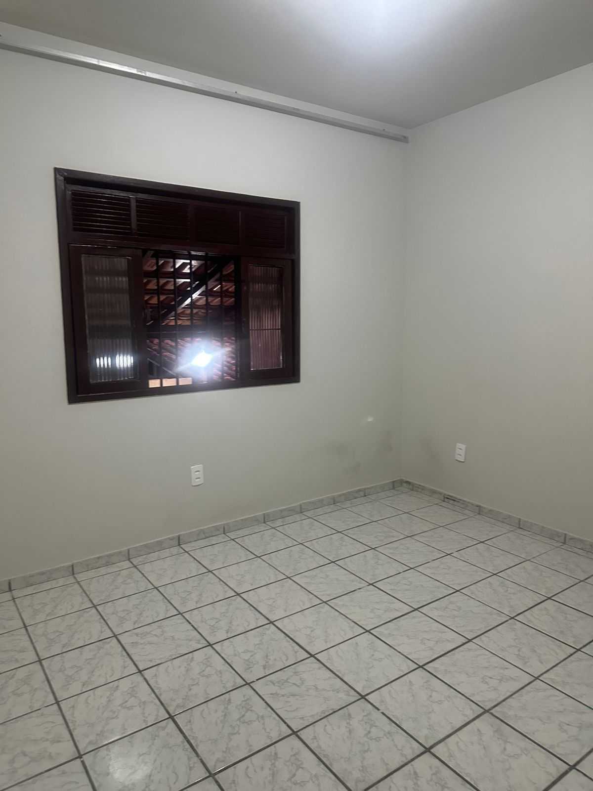 Casa à venda com 4 quartos, 300m² - Foto 9