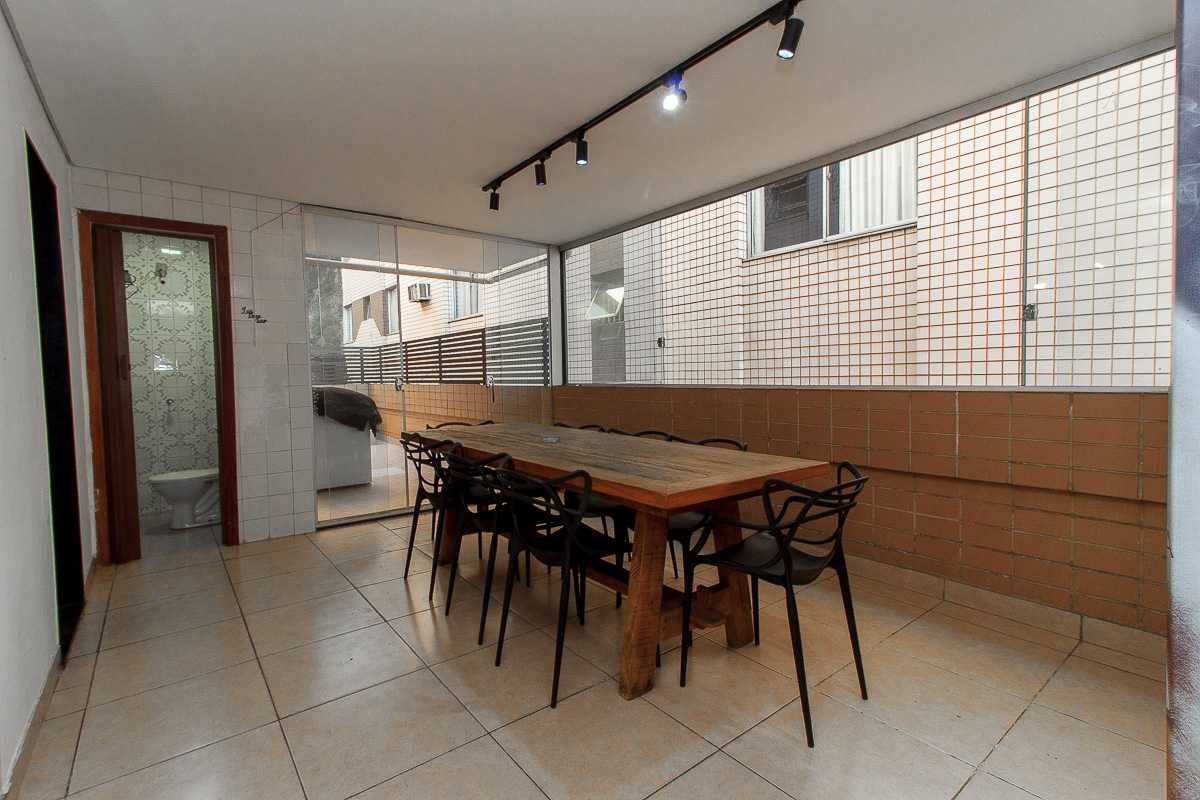 Apartamento à venda com 3 quartos, 118m² - Foto 11