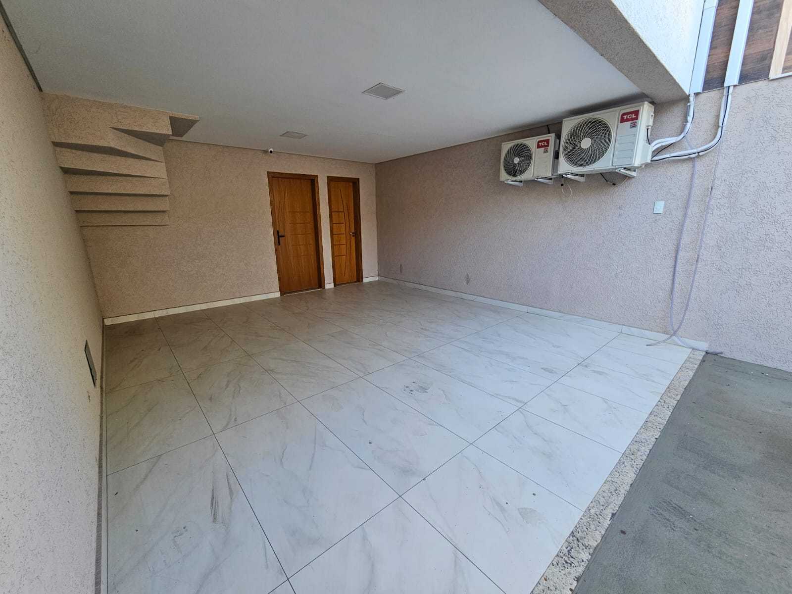 Casa à venda com 3 quartos, 190m² - Foto 4