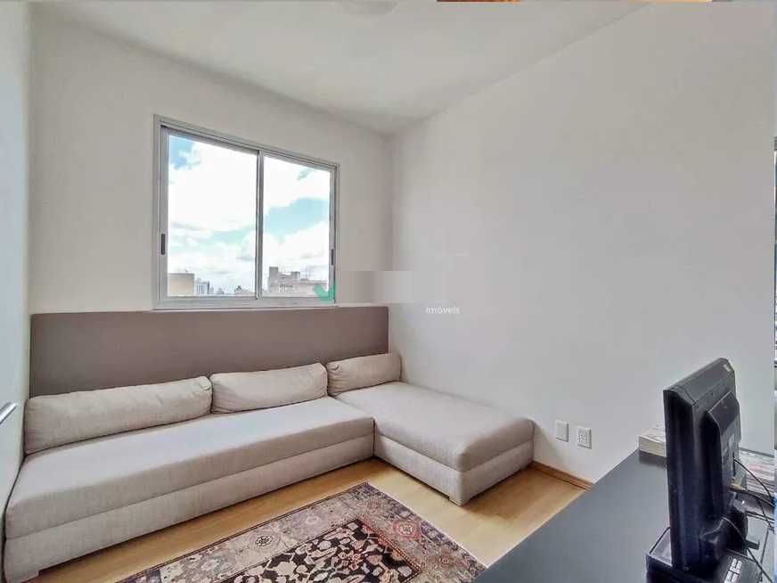 Apartamento à venda com 3 quartos, 90m² - Foto 4