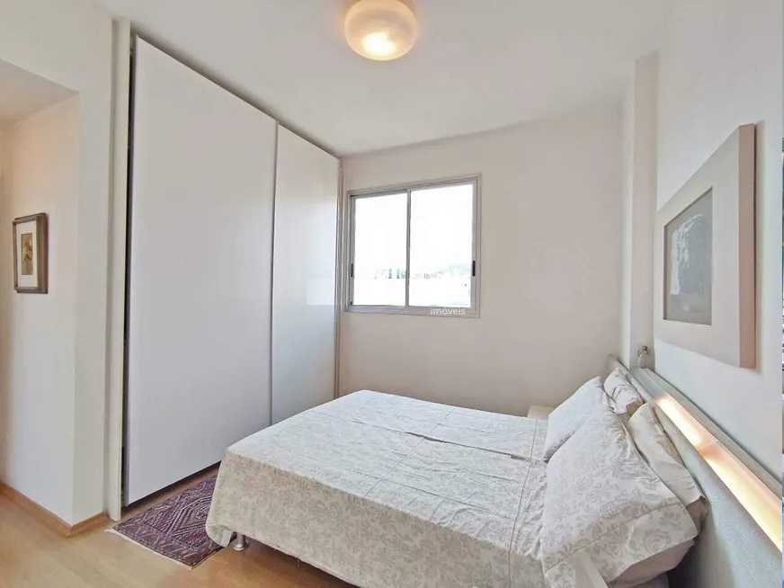 Apartamento à venda com 3 quartos, 90m² - Foto 10