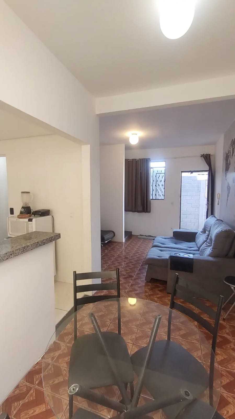 Casa à venda com 2 quartos, 70m² - Foto 5