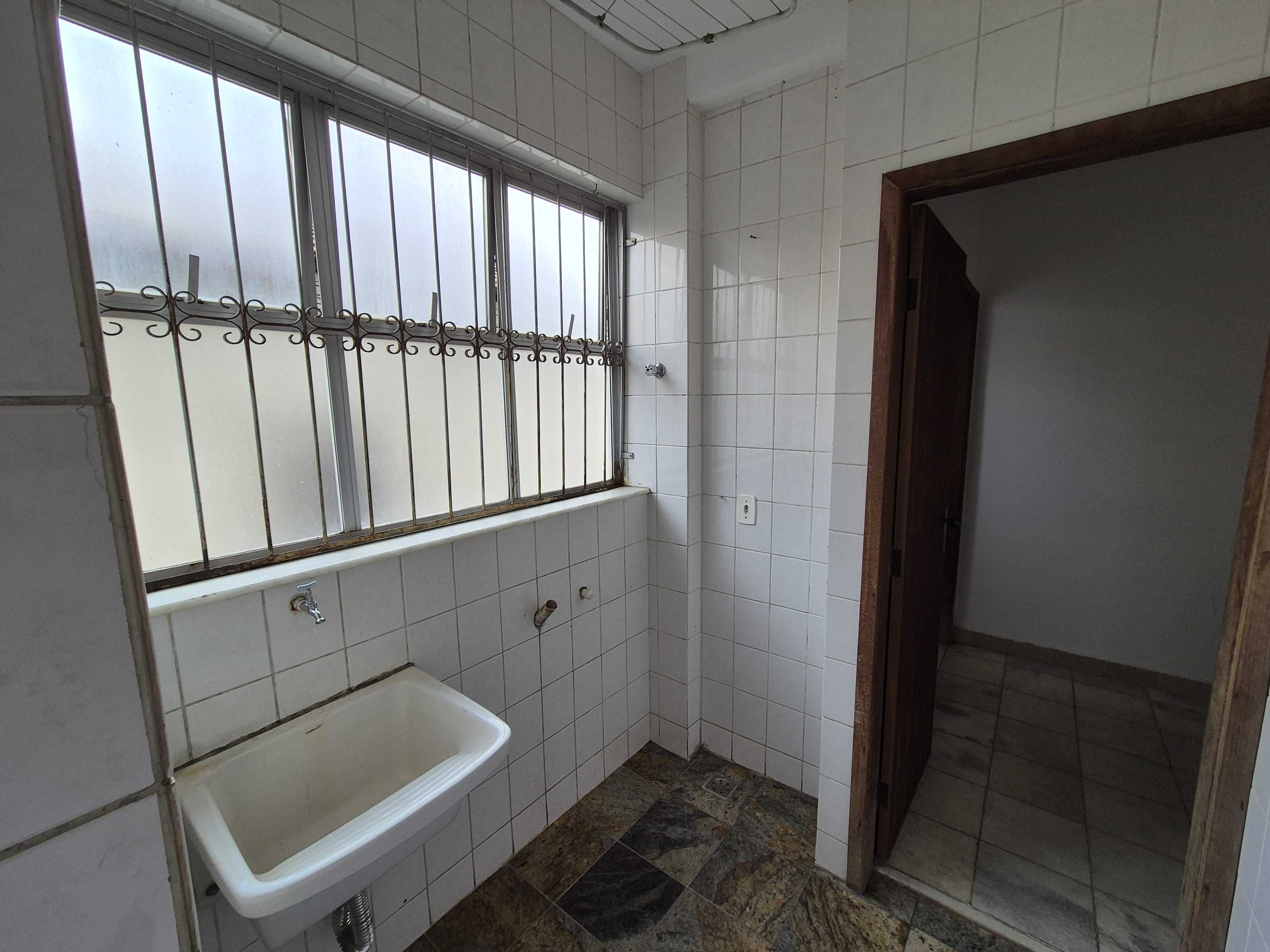 Apartamento à venda com 3 quartos, 76m² - Foto 15