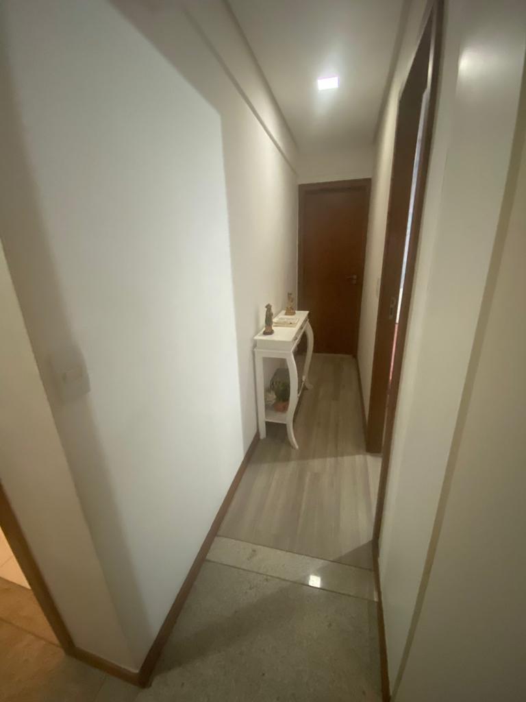 Apartamento à venda com 3 quartos, 110m² - Foto 3