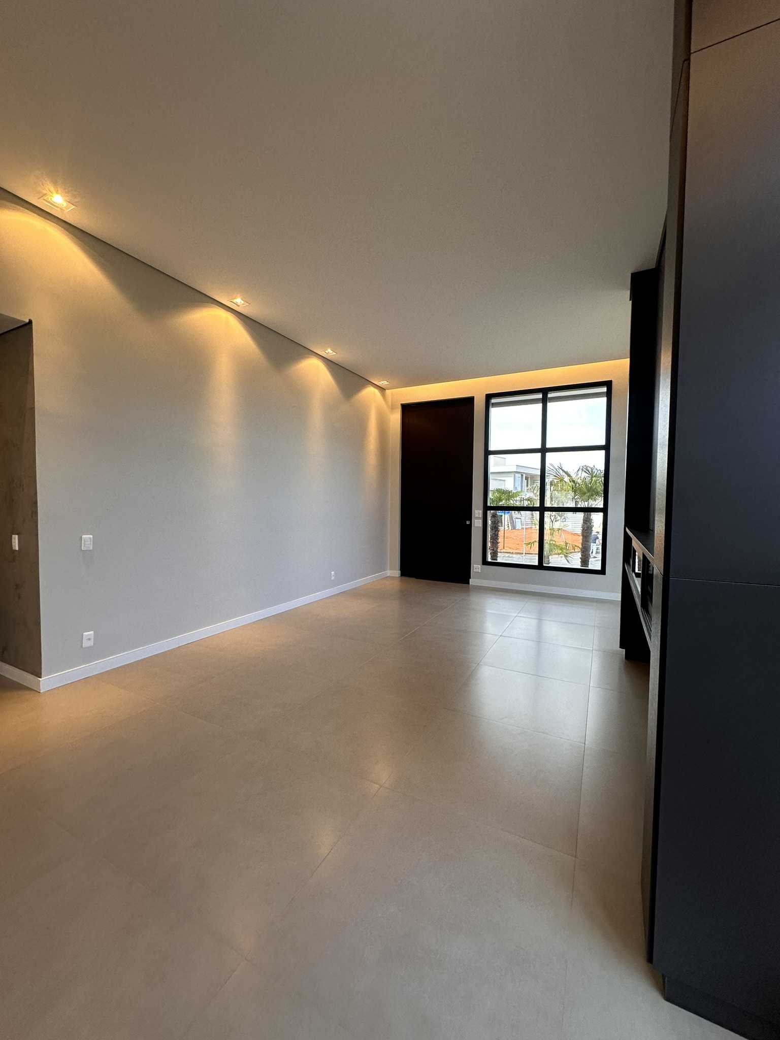 Casa de Condomínio à venda com 6 quartos, 367m² - Foto 3