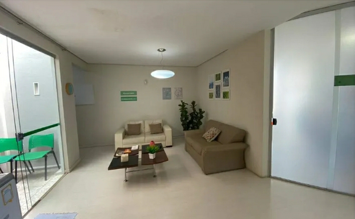 Casa para alugar com 3 quartos, 351m² - Foto 4