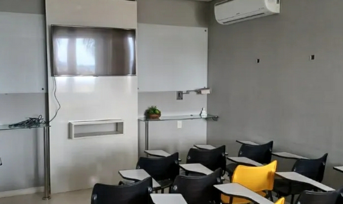 Casa para alugar com 3 quartos, 351m² - Foto 20