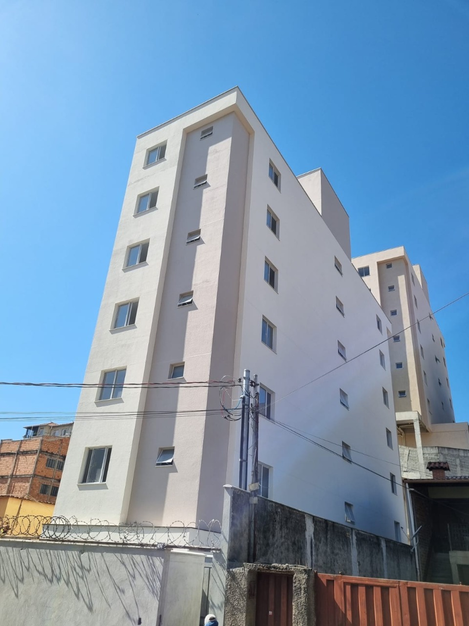 Apartamento à venda com 2 quartos, 51m² - Foto 2