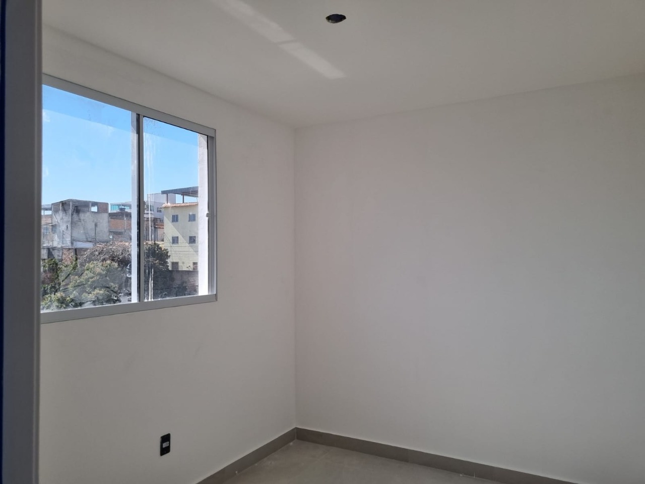 Apartamento à venda com 2 quartos, 51m² - Foto 9