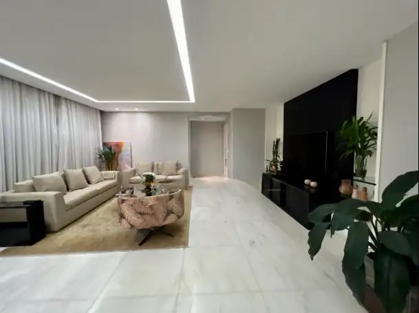 Apartamento à venda com 4 quartos, 217m² - Foto 3