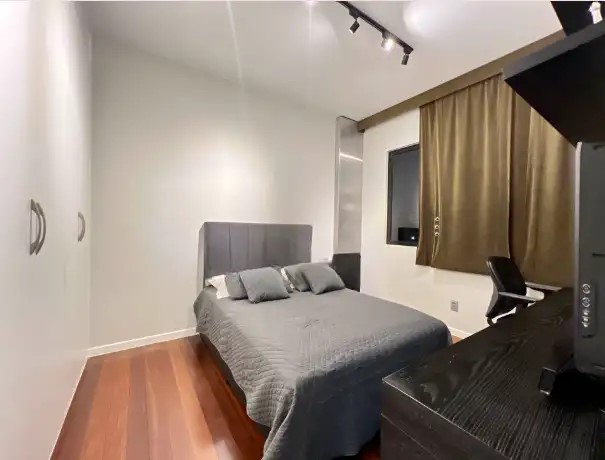 Apartamento à venda com 4 quartos, 217m² - Foto 9