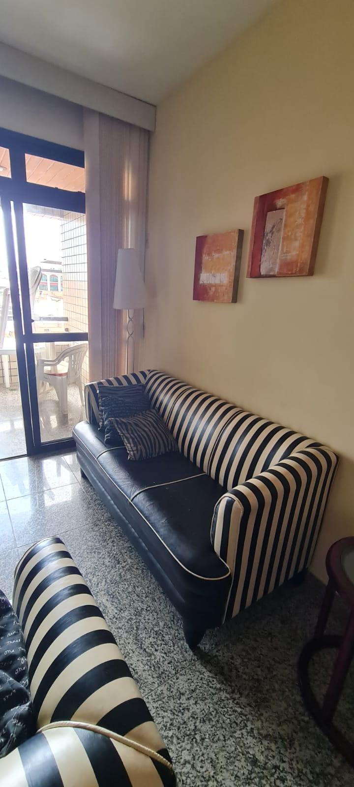 Apartamento à venda com 3 quartos, 145m² - Foto 2