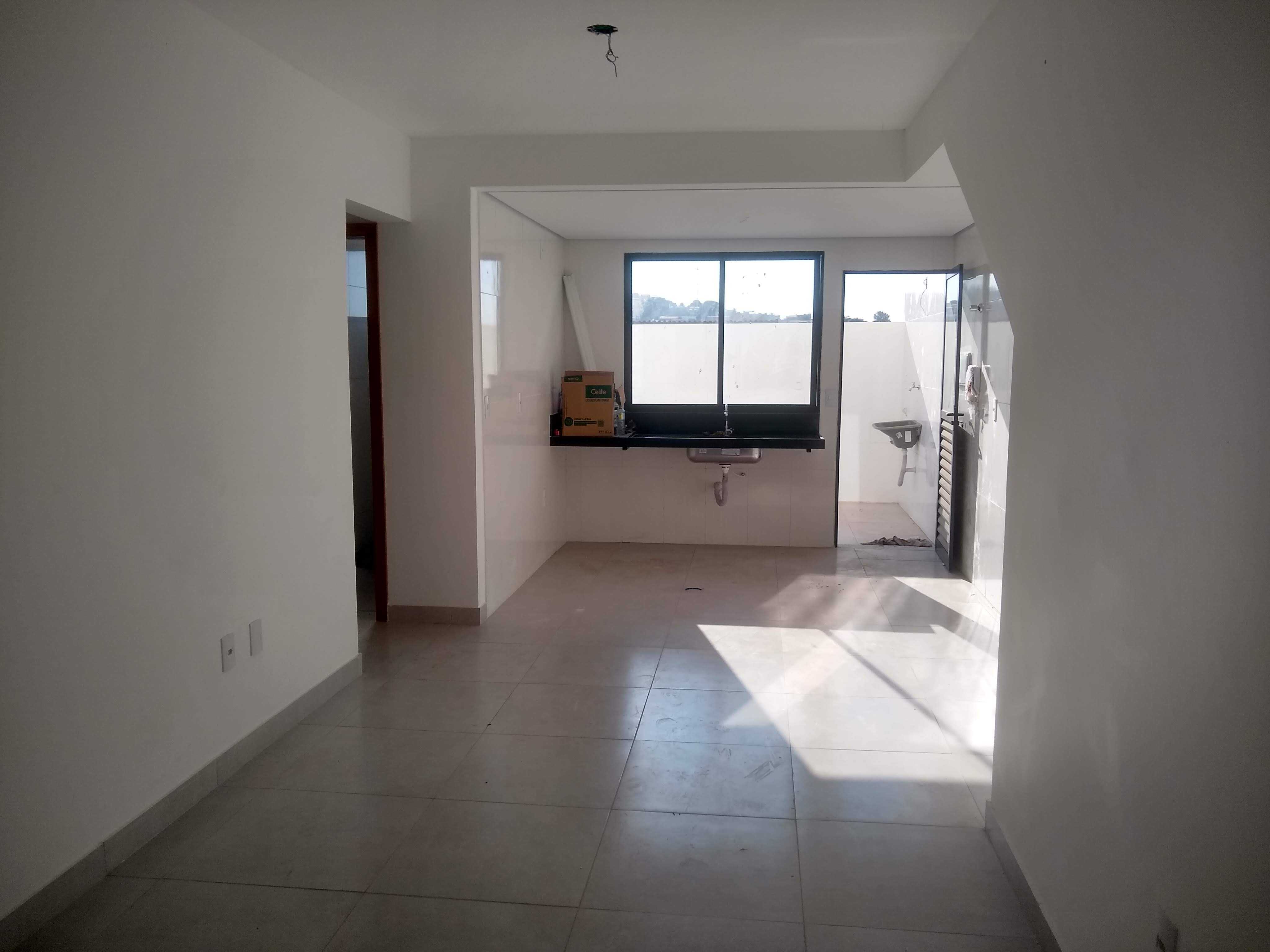 Apartamento à venda com 2 quartos, 72m² - Foto 2