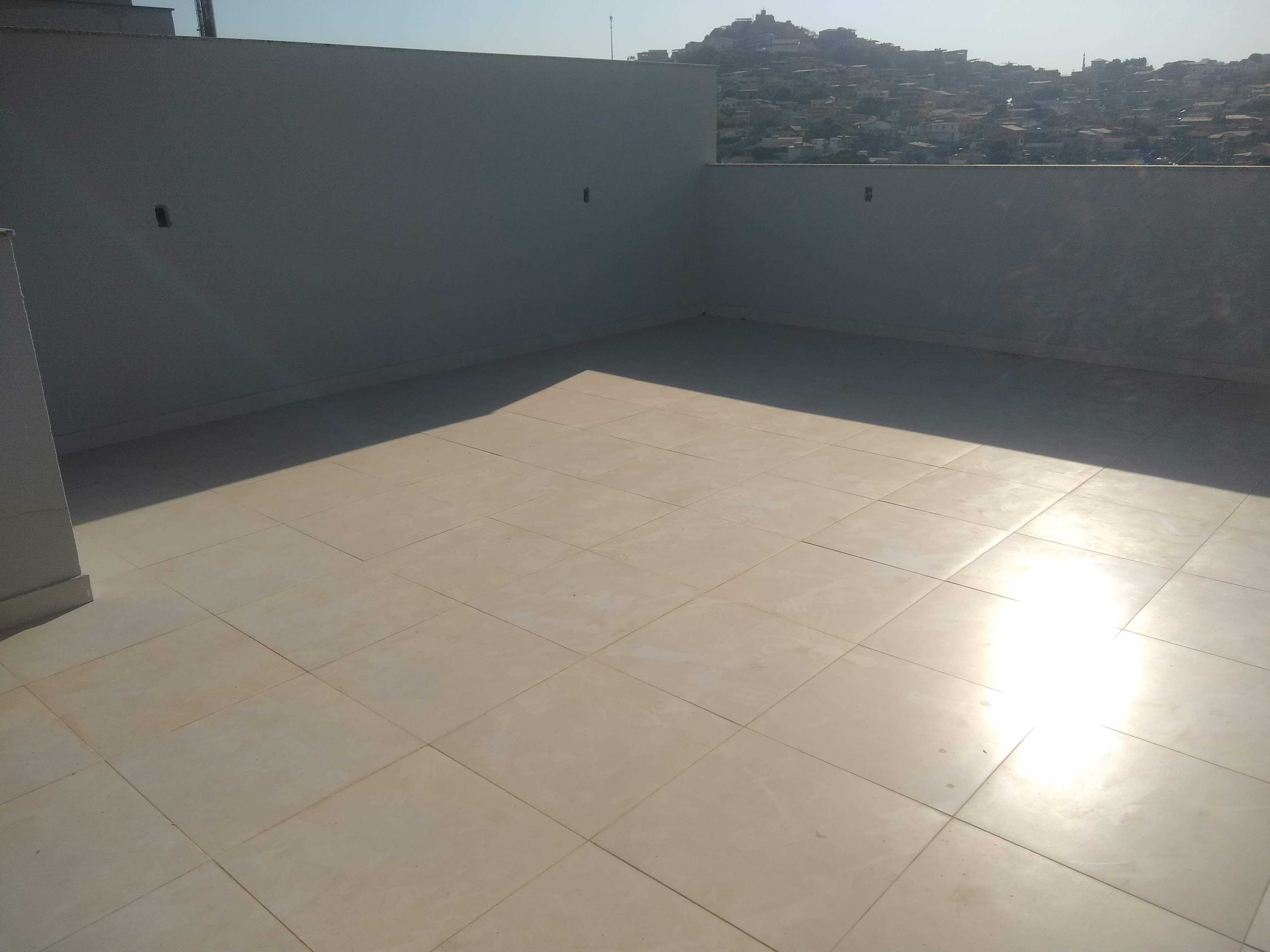 Cobertura à venda com 2 quartos, 55m² - Foto 1