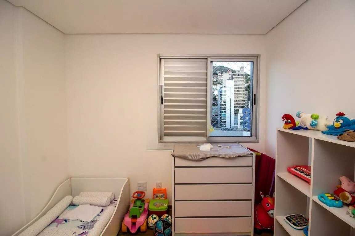 Apartamento à venda com 3 quartos, 176m² - Foto 18