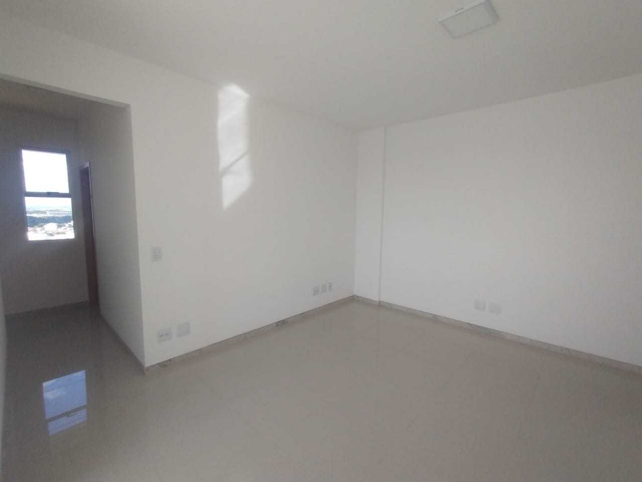 Apartamento à venda com 3 quartos, 77m² - Foto 2