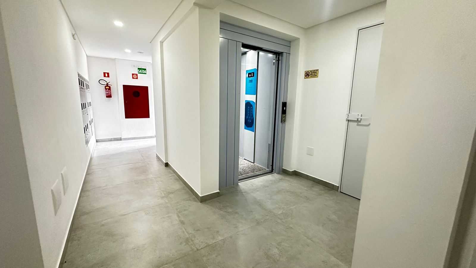 Apartamento à venda com 3 quartos, 115m² - Foto 23