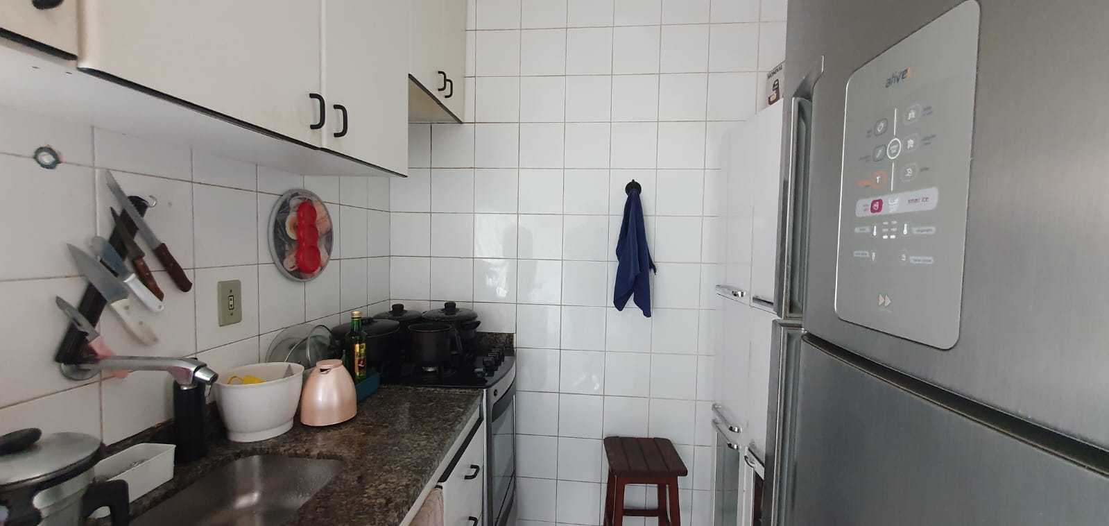 Apartamento à venda com 3 quartos, 89m² - Foto 4