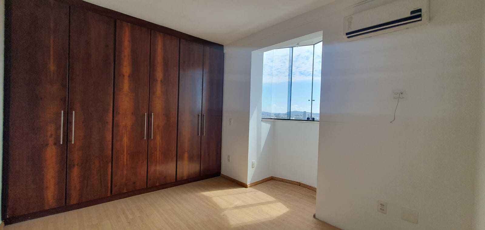 Apartamento à venda com 4 quartos, 135m² - Foto 10