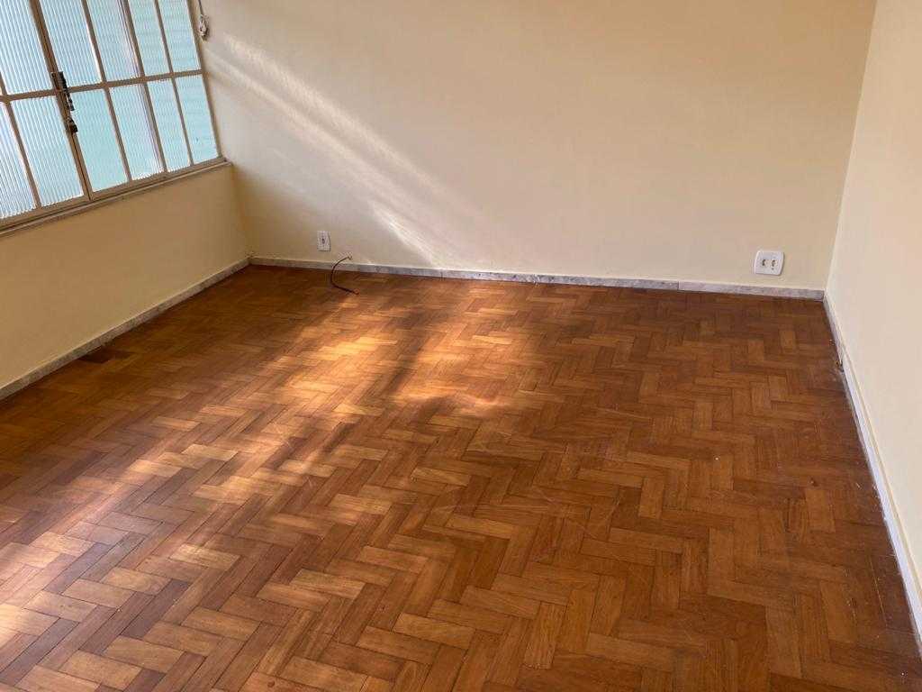 Casa à venda com 6 quartos, 550m² - Foto 6