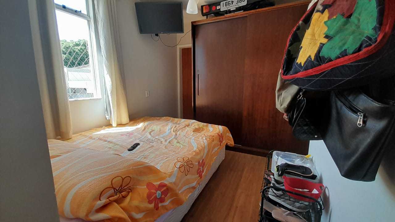 Apartamento à venda com 3 quartos, 105m² - Foto 9